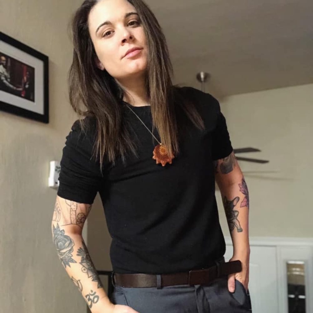 Meet your Posher, Alisha